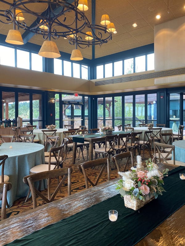 Last-minute rustic chic retreat 3