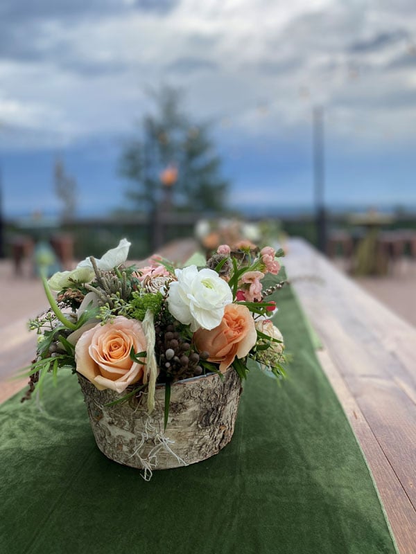 Last-minute rustic chic retreat 5