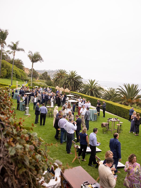 Sales summit in the city by the sea 1