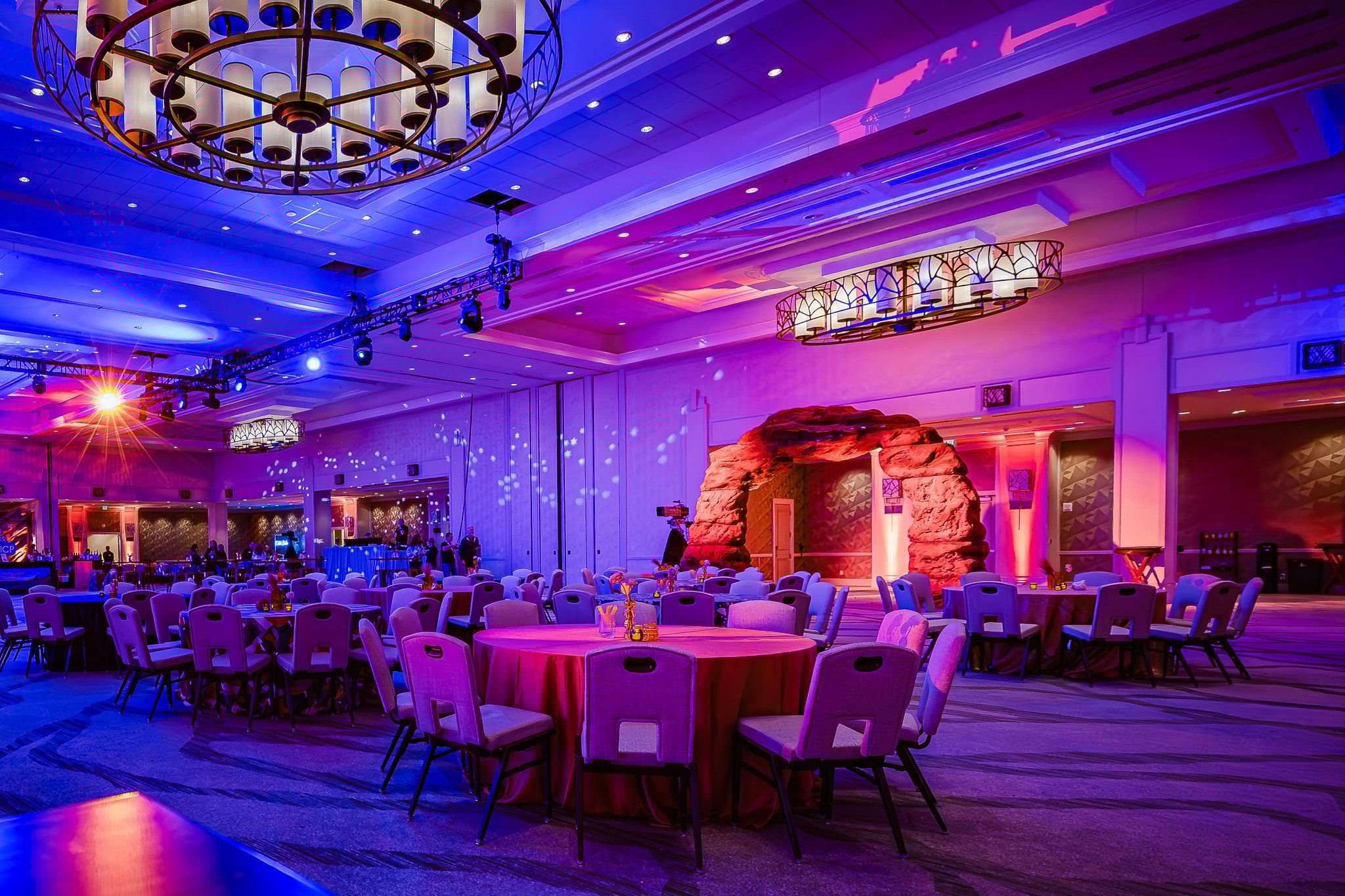 Elegant Red Rocks decor.